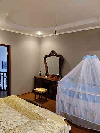 Шикарный до в 5 ти минутах от центра. Донецк