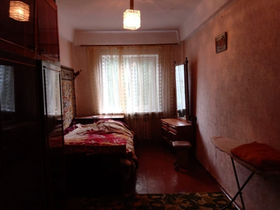 Продается 4 ком квартира , квартал Шахтерский Макеевка