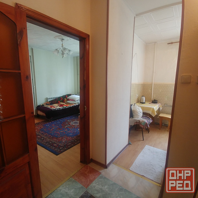 Сдаю 1 комн.кв.Зеленый Макеевка - изображение 2