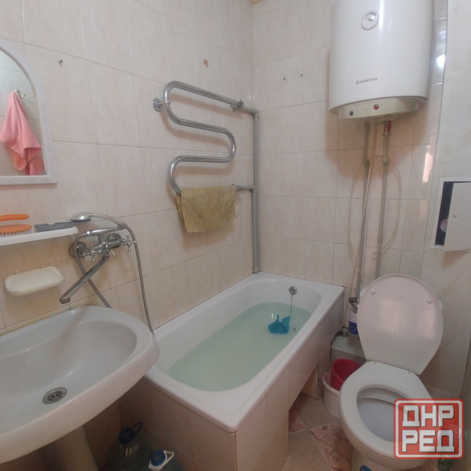 Сдаю 1 комн.кв.Зеленый Макеевка - изображение 1