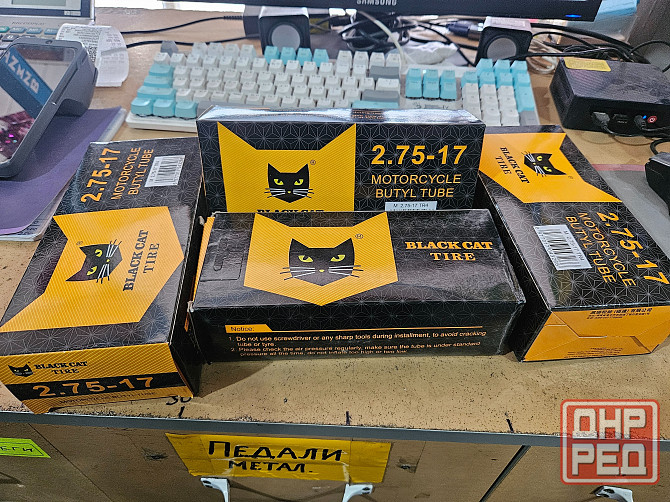 Камера мото 2.50-2.75 17 Мотокамера Black Cat 2.75х17 Донецк - изображение 1