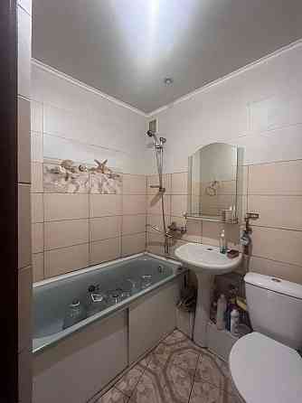 Продам 2ком с ремонтом Петровский район, р-он Круга Донецк