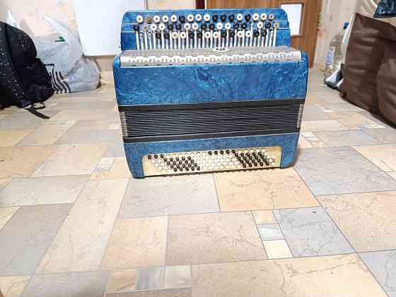 Продам баян ссср 1940 годов Донецк