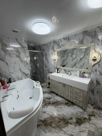 Продам дом на Бажанова. Макеевка