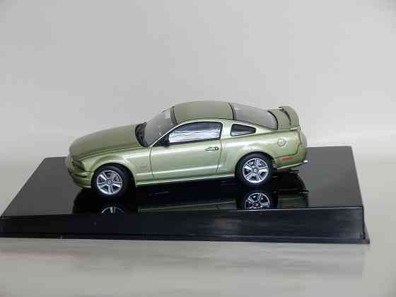 Ford Mustang GT 2005 - AutoArt - 1/43 Донецк