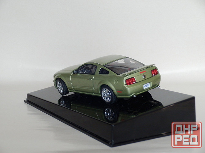 Ford Mustang GT 2005 - AutoArt - 1/43 Донецк - изображение 3