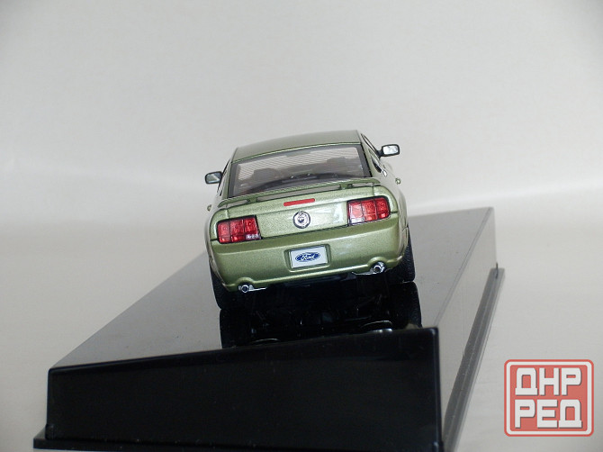 Ford Mustang GT 2005 - AutoArt - 1/43 Донецк - изображение 4