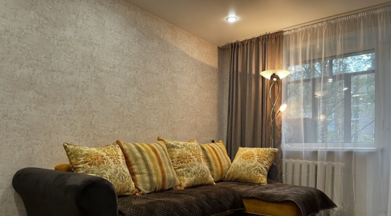 Сдается двухкомнатная квартира в Ворошиловском районе. Донецк