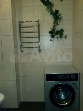 г Донецк Ильича пр-кт 25 000 р в месяц Донецк