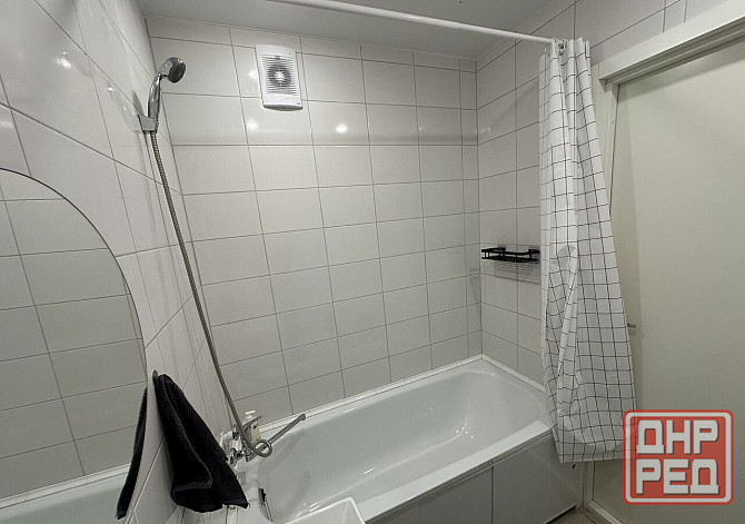 Сдаю однокомнатную квартиру 36.0 м² этаж 2/5 город Донецк, Ворошиловский район, Крупская библиотека, Донецк - изображение 6