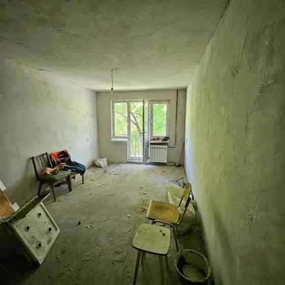 3 к.кв, 56 м2, 4/5 этаж, Ворошиловский р-н, бул. Школьный - 5,5 млн руб Донецк