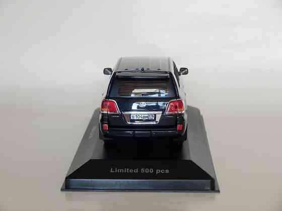 Lexus LX570 2009 - VVM - 1/43 Донецк