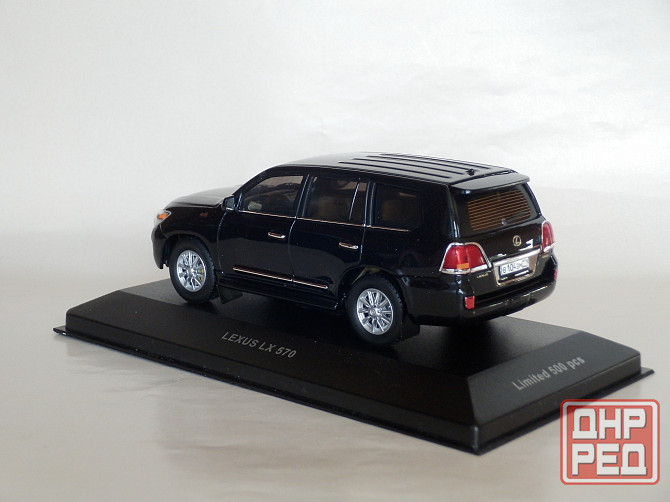 Lexus LX570 2009 - VVM - 1/43 Донецк - изображение 3