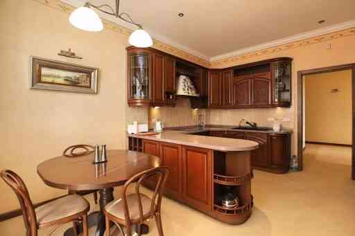 3-к. квартира, 159,9 м², 10/17 эт., Ворошиловский р-н, Жк "Замковый" Донецк