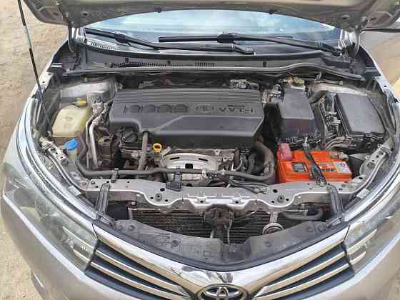 Надёжный автомобиль Toyota Corolla 2013 года Донецк