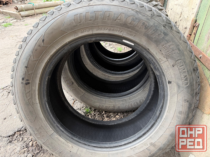 235 65 17 Goodyear ultra grip Торез - изображение 3