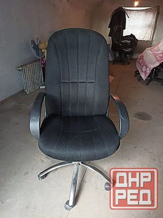 Стулья офисные Макеевка - изображение 1