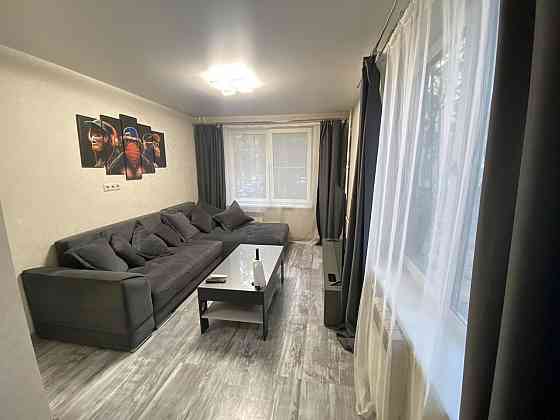 Сдаю двухкомнатную квартиру 48.0 м² этаж 2/5 Калининский район, Парк Гулливер, Донецк