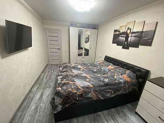 Сдаю двухкомнатную квартиру 48.0 м² этаж 2/5 Калининский район, Парк Гулливер, Донецк