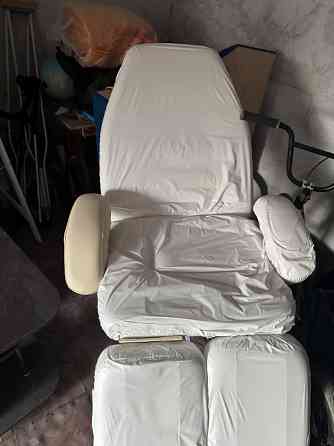 Продам кушетку Донецк