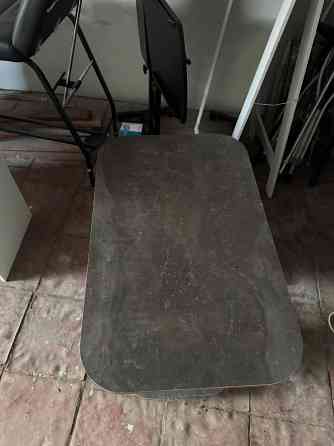 Продам стол журнальный Донецк