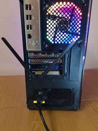 Продаётся новый игровой системник Донецк