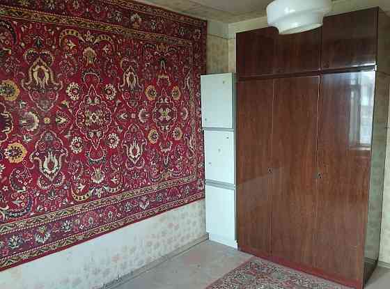 Продам 2 ком. квартиру мкрн. Цветочный Донецк