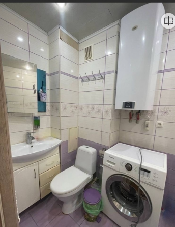 Продажа 2 комн. квартиры, кв-л Шахтёрский, 1-й квадрат Макеевка