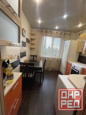 Продажа 2 комн. квартиры, кв-л Шахтёрский, 1-й квадрат Макеевка - изображение 2