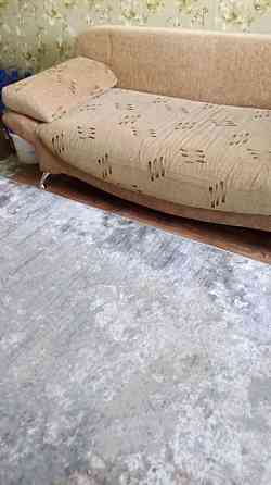 Продам диван бежевого цвета Донецк