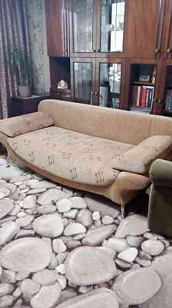 Продам диван бежевого цвета Донецк