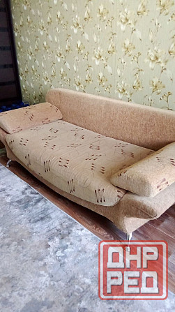 Продам диван бежевого цвета Донецк - изображение 1