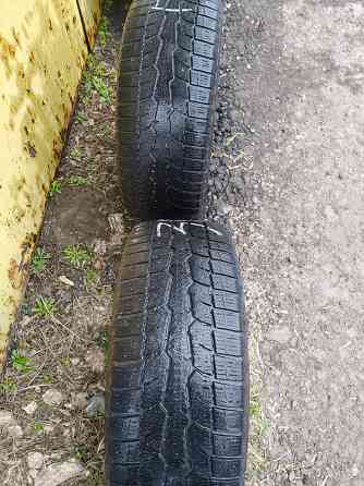 Продам зимнюю резину Toyo observe Макеевка