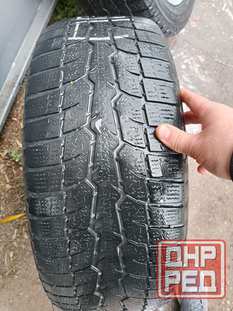 Продам зимнюю резину Toyo observe Макеевка - изображение 1