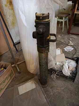Продаётся шахтный домкрат стойка Макеевка