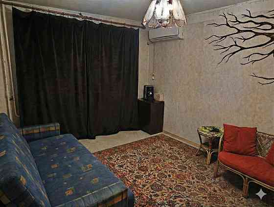 Продам 2-х комн в Ворошиловском р-не, 3/9 , ул. 50 лет СссР Крытый рынок, автостанция. Донецк