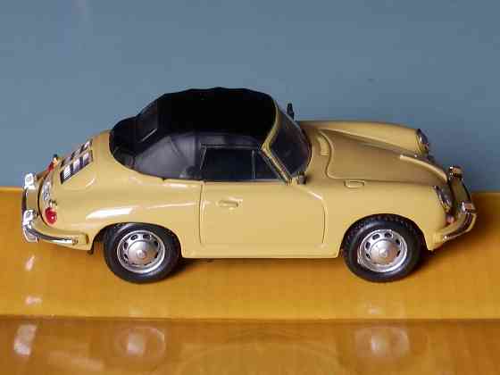 Porsche 356В - CARARAMA - 1/43 Донецк