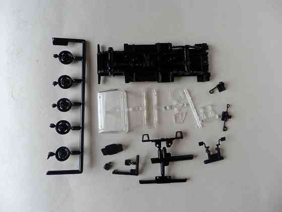 Сборная модель "Land Rover Series 3 109" (нет резины для колёс) - CARARAMA - 1/43 Донецк