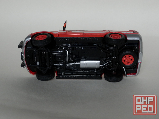Ford Expedition - GEARBOX - 1/43 Донецк - изображение 7