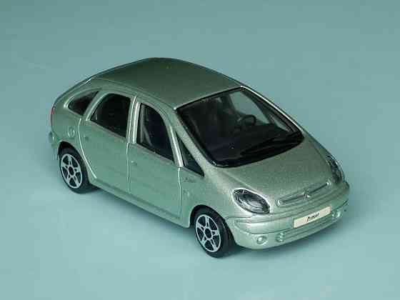 Citroen Xsara Picasso - MAISTO - (без упаковки) - 1/43 Донецк