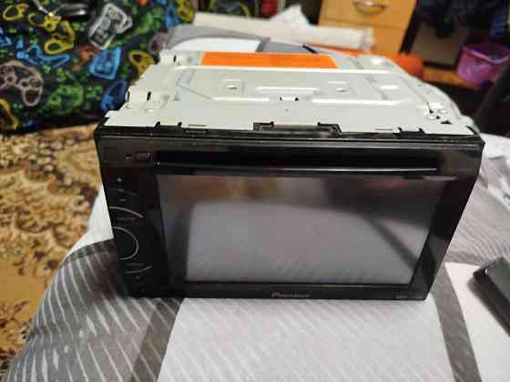 Продам магнитолу Pioneer Донецк