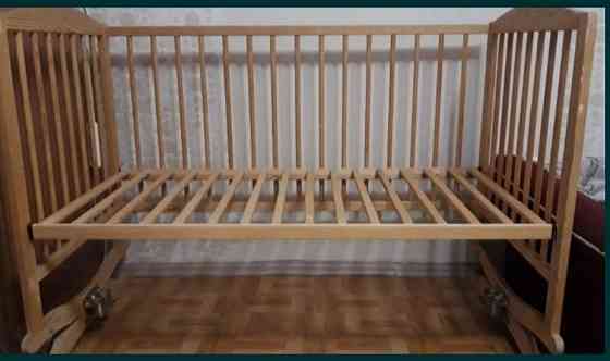 Манеж - кроватка детский с маятником Донецк