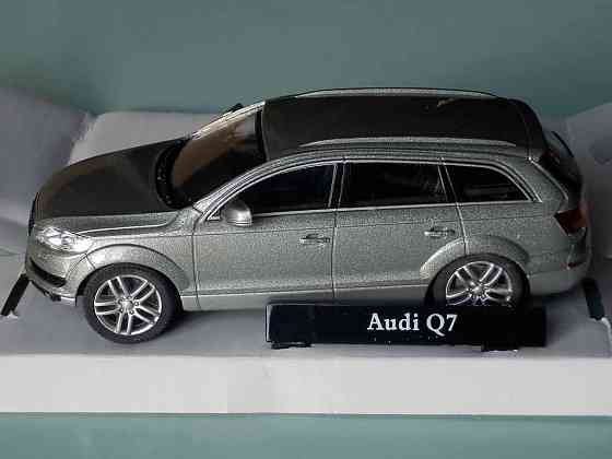 Audi Q7 - CARARAMA - 1/43 Донецк