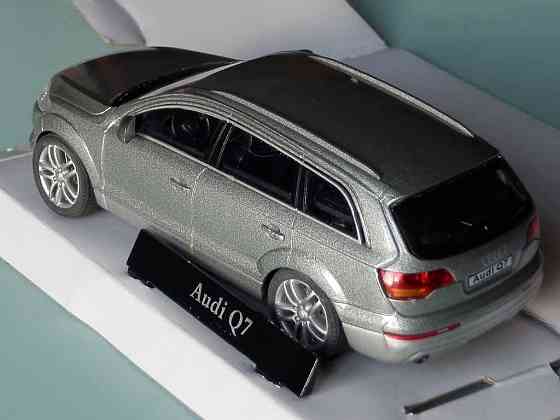 Audi Q7 - CARARAMA - 1/43 Донецк