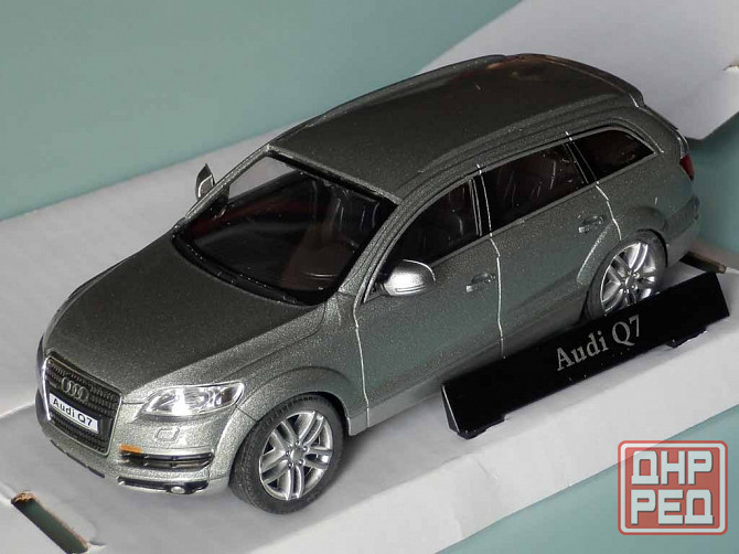 Audi Q7 - CARARAMA - 1/43 Донецк - изображение 1