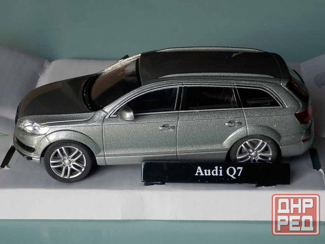 Audi Q7 - CARARAMA - 1/43 Донецк - изображение 2