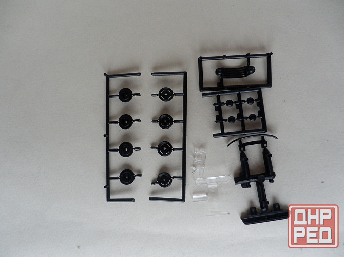 Сборная модель "Ford F1 PickUp" - CARARAMA - 1/43 Донецк - изображение 3