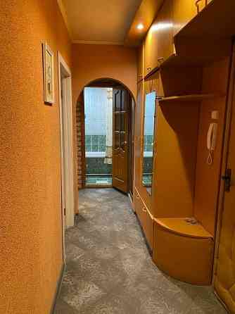 Сдам двухкомнатную квартиру на длительный срок на улице Пролетарская 87 Донецк