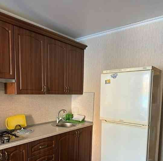 Сдается в аренду на длительный срок квартира,пл. Бакинских Комиссаров. Донецк