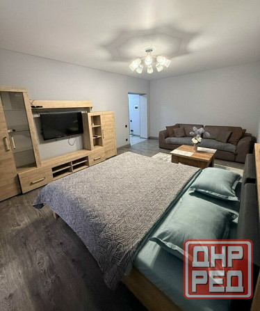 Сдаётся просторная однушка в Калининском районе, ул.Ульяновой, 4 Донецк - изображение 1